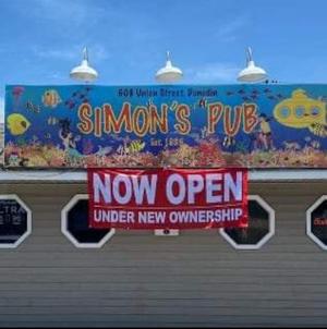 Simon's Pub